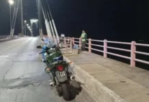 Fuerzas de seguridad buscan a una joven que se habrÃa tirado del puente Chaco Corrientes